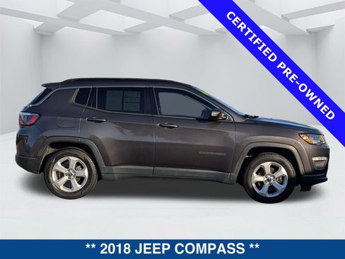 Used 2018 Jeep Compass Latitude w/ Popular Equipment Group image 3