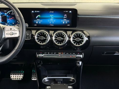 Certified 2023 Mercedes-Benz CLA 250 image 5