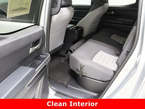 Used 2024 Toyota Tacoma TRD Off-Road image 27