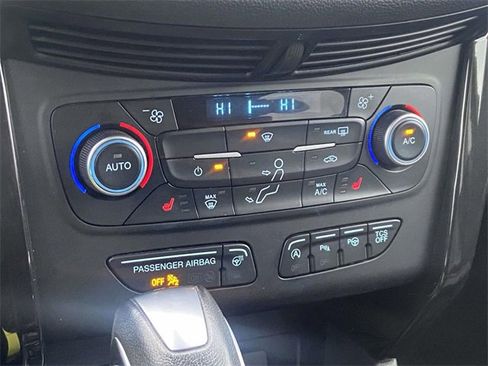 Used 2010 Ford Explorer Limited image 18