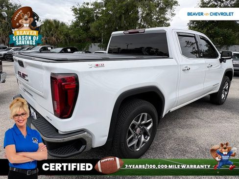 Used 2022 GMC Sierra 1500 SLT w/ X31 Off-Road Package AWD/4WD image 7