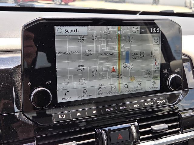 Used 2025 Nissan Pathfinder SL FWD image 27
