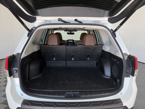Certified 2023 Subaru Forester Touring AWD/4WD image 14