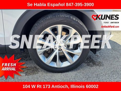 Certified 2021 Ford Explorer Platinum w/ Equipment Group 601A AWD/4WD image 11