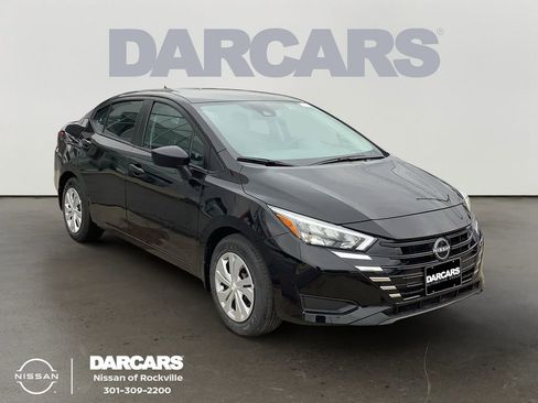 Used 2025 Nissan Versa S w/ Trunk Package image 1