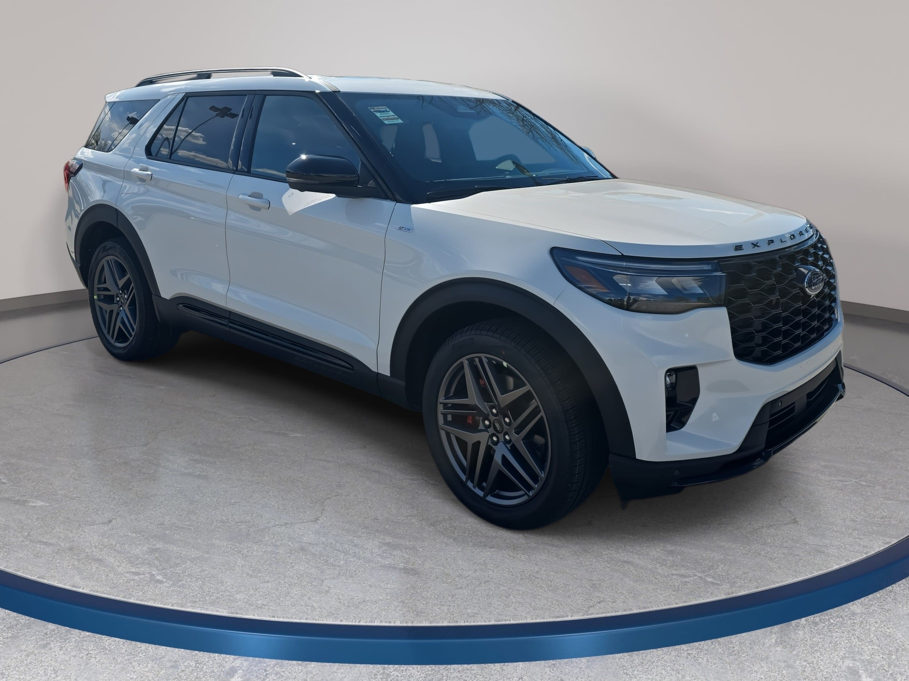 New 2026 Ford Explorer ST-Line w/ ST-Line Street Pack AWD/4WD image 3