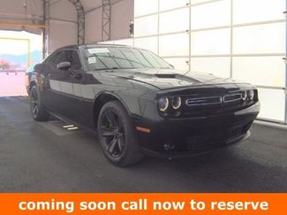 Used 2015 Dodge Challenger SXT video 1