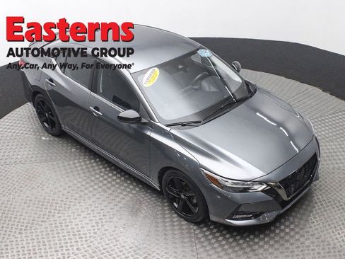 Used 2023 Nissan Sentra SR w/ Trunk Package image 3