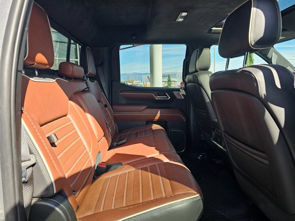 Used 2023 GMC Sierra 1500 Denali Ultimate AWD/4WD image 13