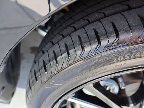 Used 2025 MAZDA MX-5 Miata RF Grand Touring RWD image 49