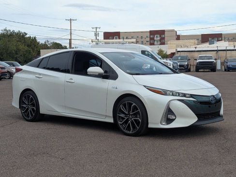 Used 2019 Toyota Prius Prime Advanced image 1