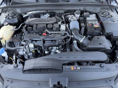 Used 2023 Kia K5 GT-Line image 35