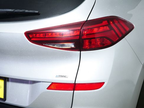 Used 2021 Hyundai Tucson Limited image 17