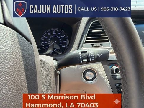 Used 2017 Genesis G80 3.8 w/ Option Group 02 RWD image 35