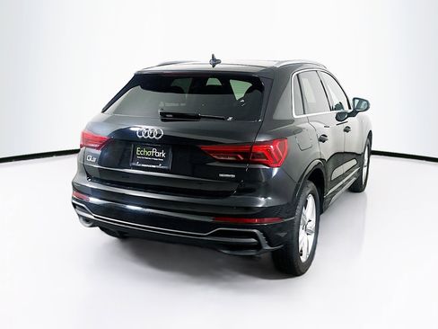 Used 2023 Audi Q3 2.0T Premium w/ Convenience Package AWD/4WD image 9