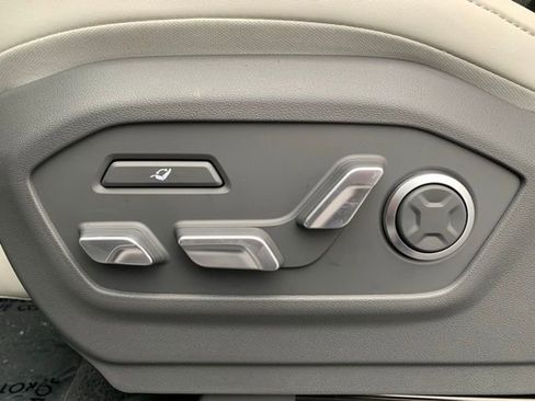 New 2026 Hyundai Santa Fe Calligraphy image 12