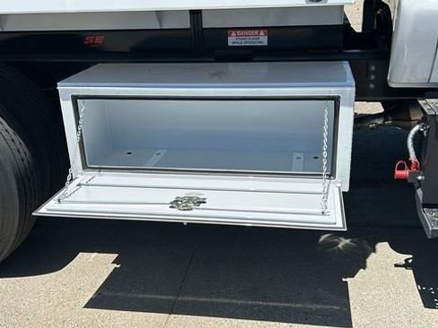 New 2025 Ford F650 2WD Regular Cab Super Duty image 18