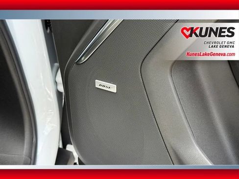New 2026 GMC Yukon XL Denali AWD/4WD image 23