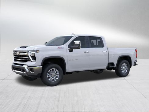 New 2026 Chevrolet Silverado 3500 LTZ w/ LTZ Premium Package image 3