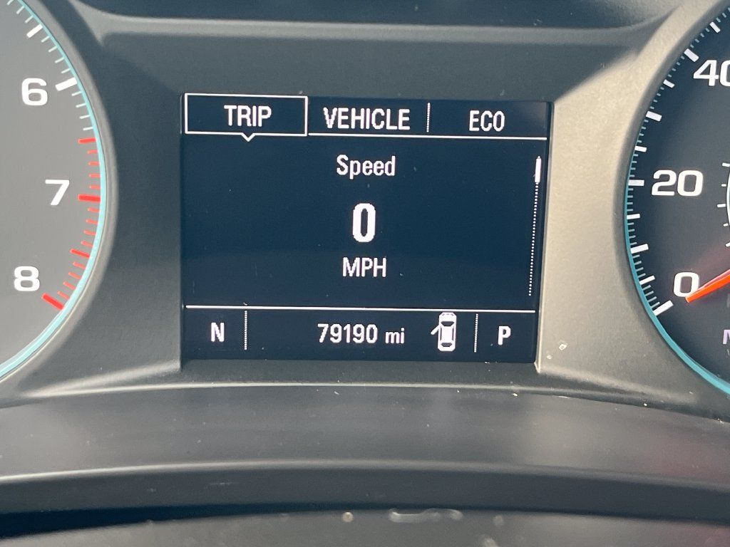 Used 2022 Chevrolet Malibu LT FWD image 18