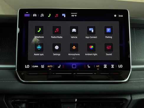 Used 2026 Volkswagen Tiguan SE FWD image 30
