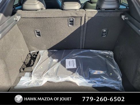 New 2026 MAZDA CX-30 AWD 2.5 S w/ Select Sport Pkg image 17