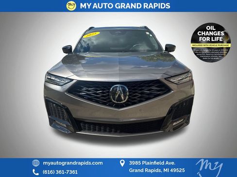 Used 2025 Acura MDX A-Spec AWD/4WD image 2