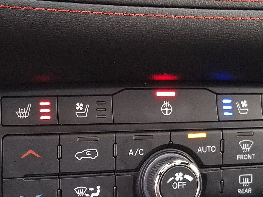 Certified 2023 Dodge Durango GT AWD/4WD image 25