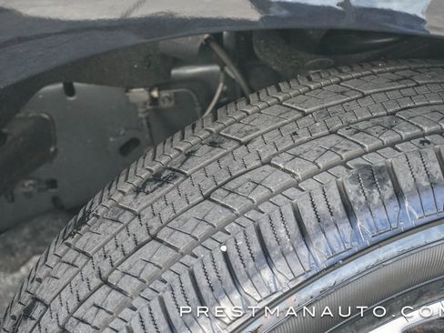 Used 2021 Ford F150 Limited image 11