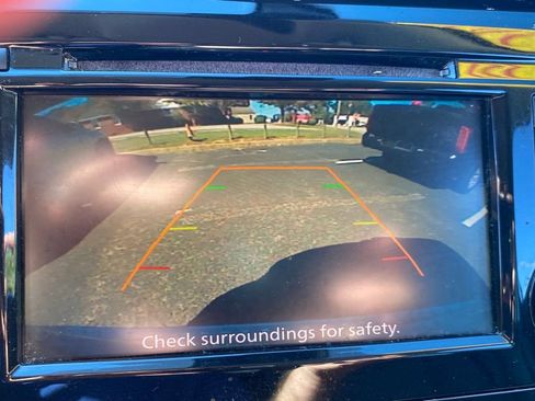 Used 2020 Nissan Rogue S w/ Special Edition Package image 31