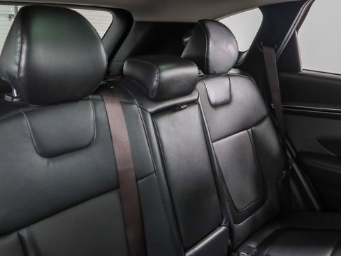 Used 2022 Hyundai Tucson Limited FWD image 29