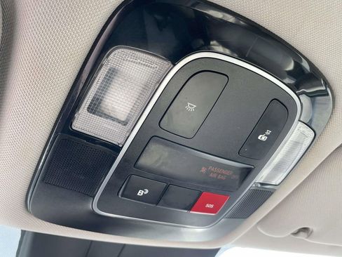 Used 2025 Hyundai Sonata SEL FWD image 26