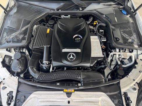 Used 2017 Mercedes-Benz C 300 Sedan image 26