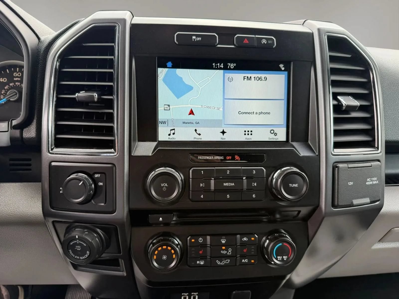 Used 2017 Ford F150 XLT w/ Equipment Group 302A Luxury RWD image 14