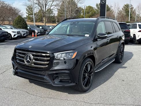 New 2026 Mercedes-Benz GLS 450 4MATIC image 3