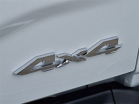 Used 2024 RAM 2500 Tradesman w/ Chrome Appearance Group image 24