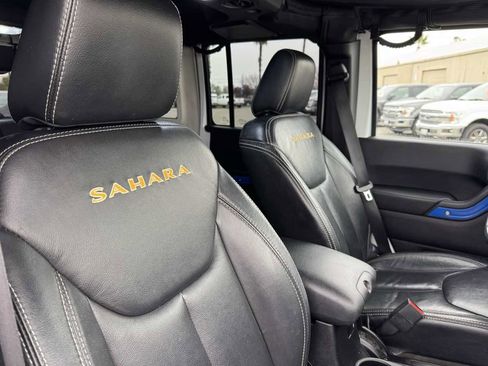 Used 2015 Jeep Wrangler Unlimited Sahara w/ Max Tow Package image 15