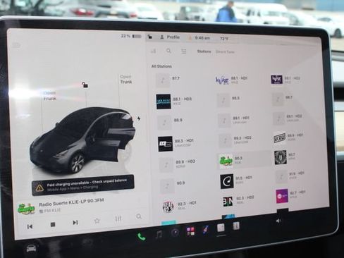 Used 2023 Tesla Model Y Long Range AWD/4WD image 23