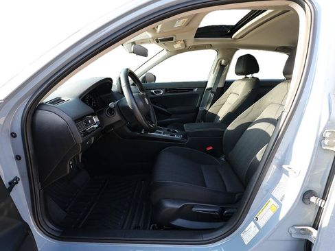 Used 2023 Honda Civic EX image 11