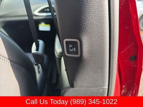 New 2026 Chrysler Voyager LX FWD image 36
