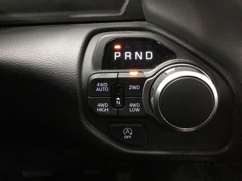Used 2025 RAM 1500 Big Horn AWD/4WD image 30