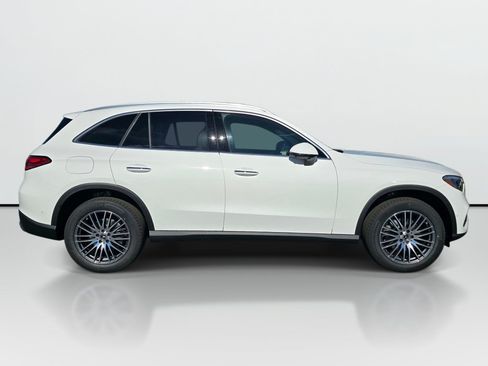 New 2026 Mercedes-Benz GLC 300 4MATIC image 7