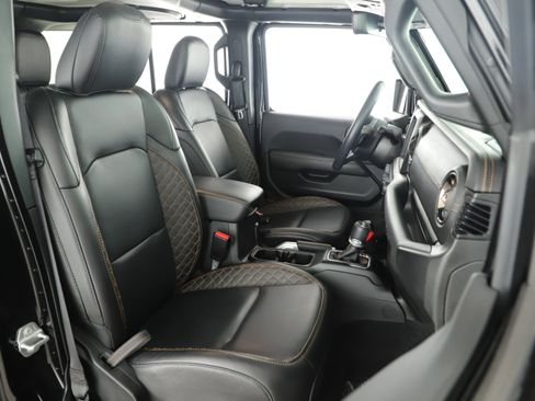 Used 2021 Jeep Wrangler Unlimited Sahara image 19