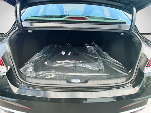 New 2026 Hyundai Elantra SEL Sport Premium FWD image 18
