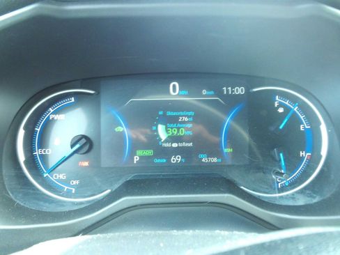 Used 2021 Toyota RAV4 XSE AWD/4WD image 9