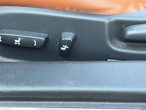 Used 2012 Lexus IS 250C w/ Luxury Pkg image 10