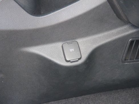 Certified 2024 Ford Edge Titanium AWD/4WD image 22