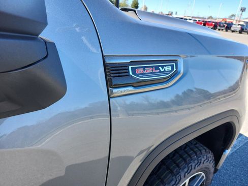 New 2026 GMC Sierra 1500 AT4 w/ AT4 Premium Package AWD/4WD image 6