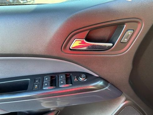 Used 2015 Chevrolet Colorado Z71 image 21