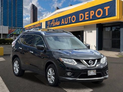 Used 2016 Nissan Rogue SV w/ SV Premium Package AWD/4WD image 6